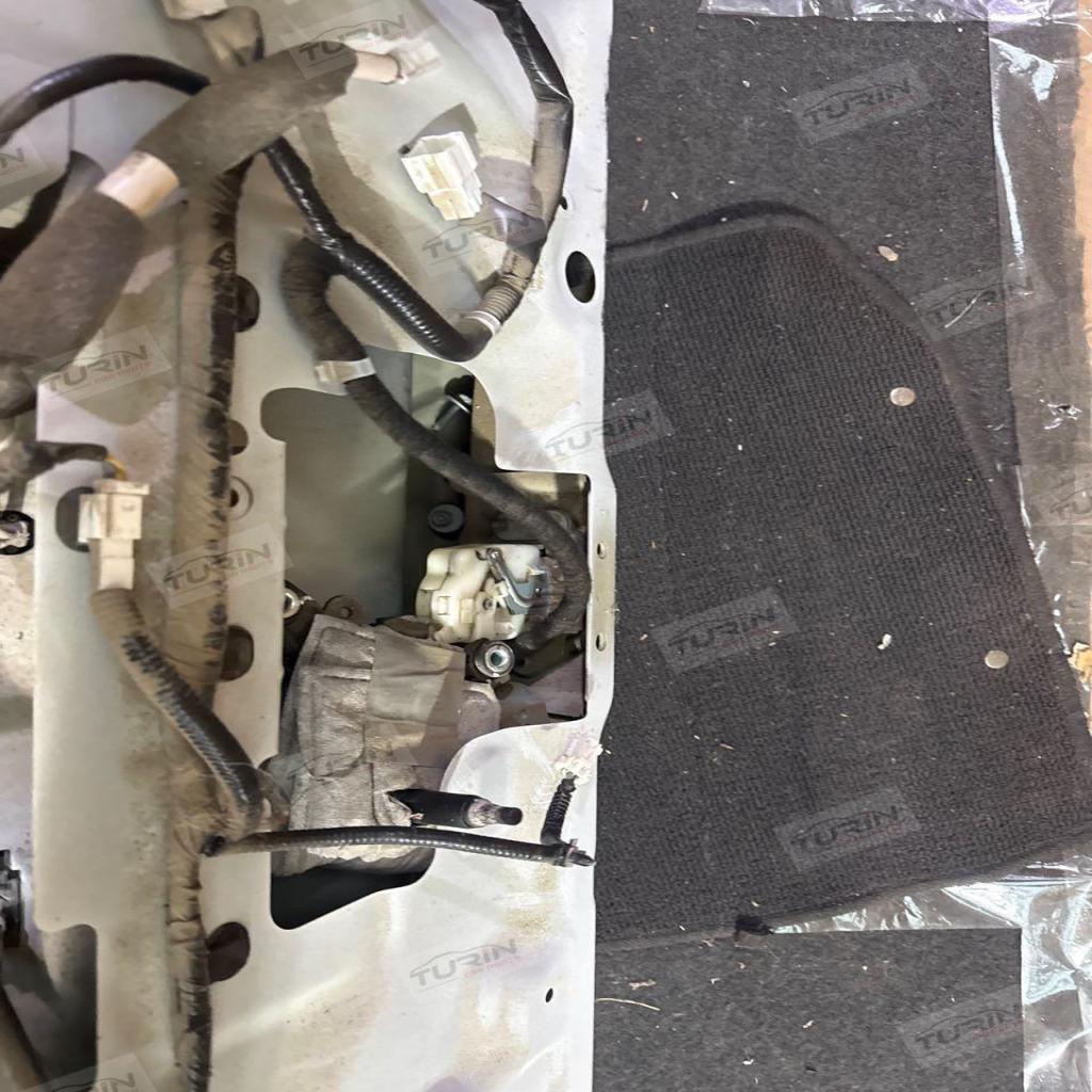 Pathfinder · R52 2013-2021 2WD