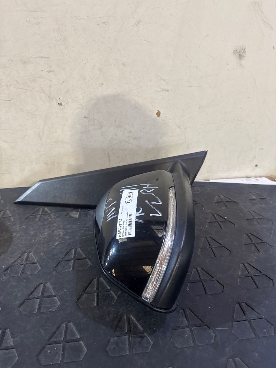 2 Series F45 · F45 2015-2019