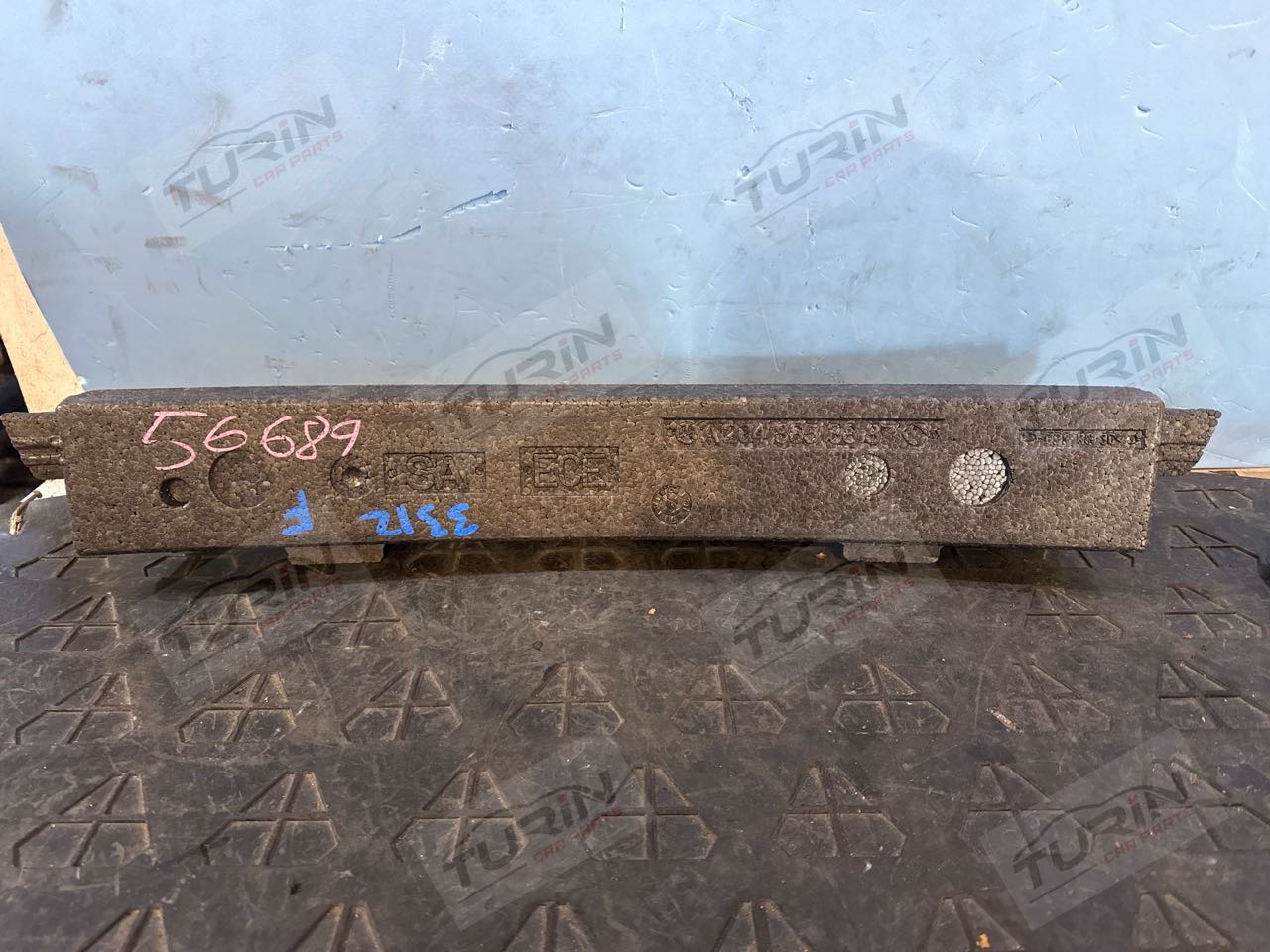 C Class · 200