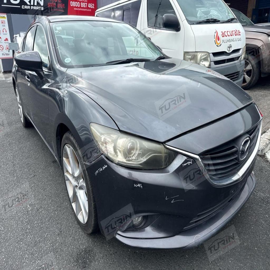 2013 Mazda Atenza