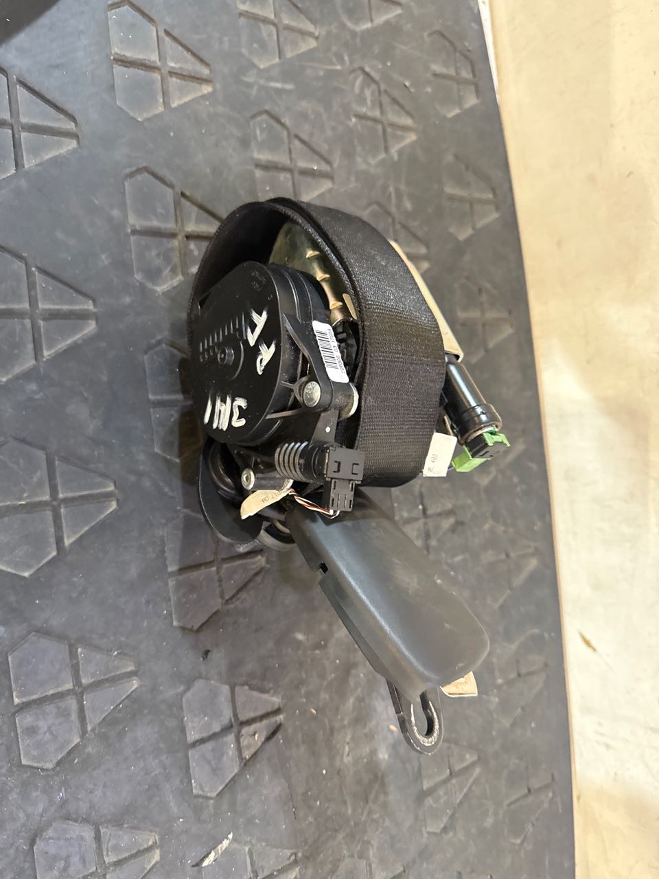 2 Series F45 · F45 2015-2019