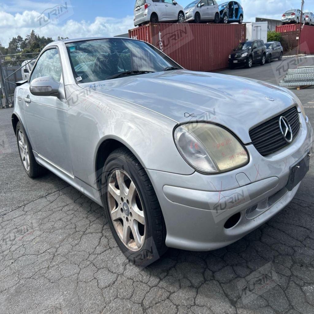 2001 Mercedes-Benz SLK