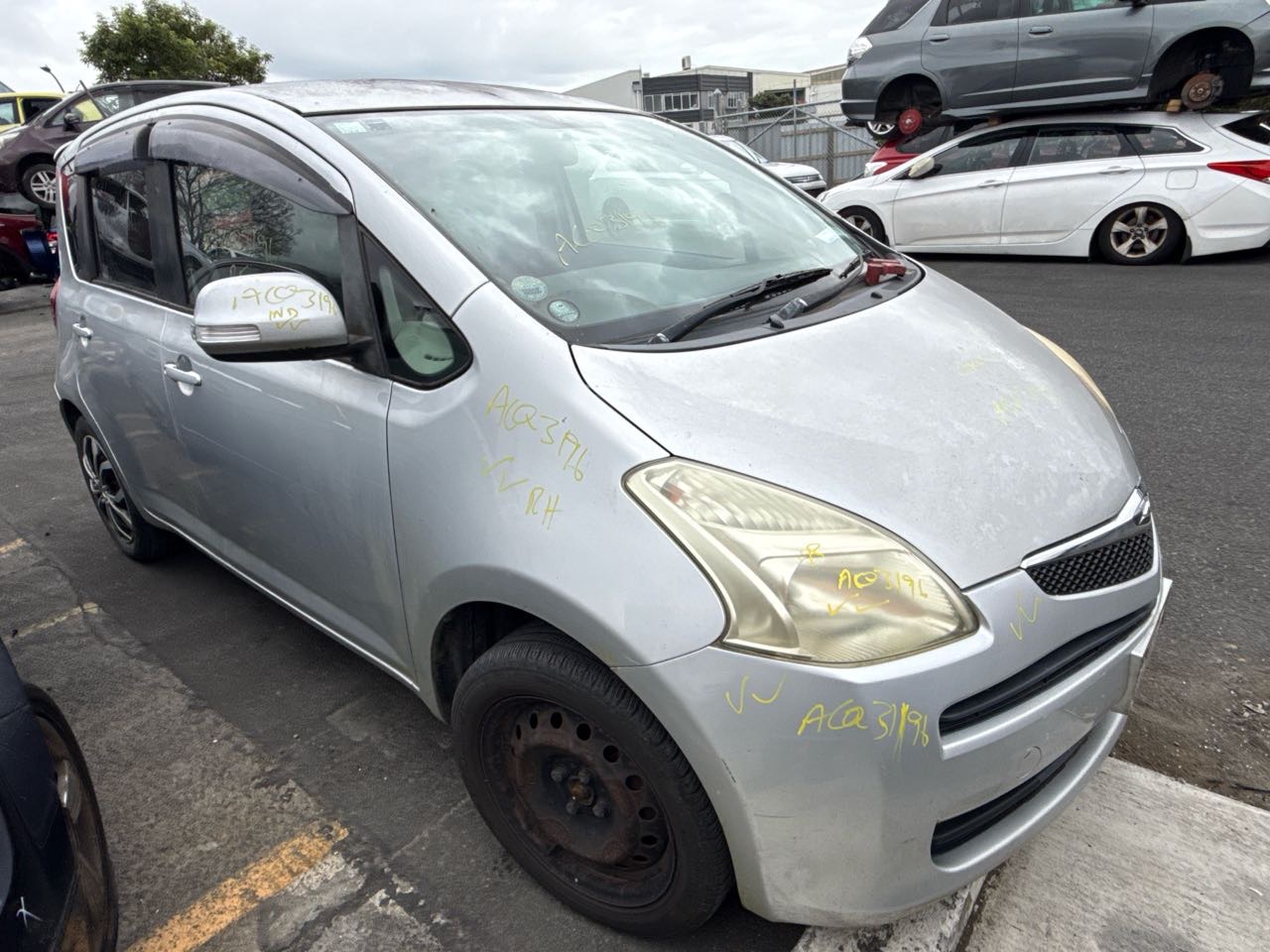 2006 Toyota Ractis