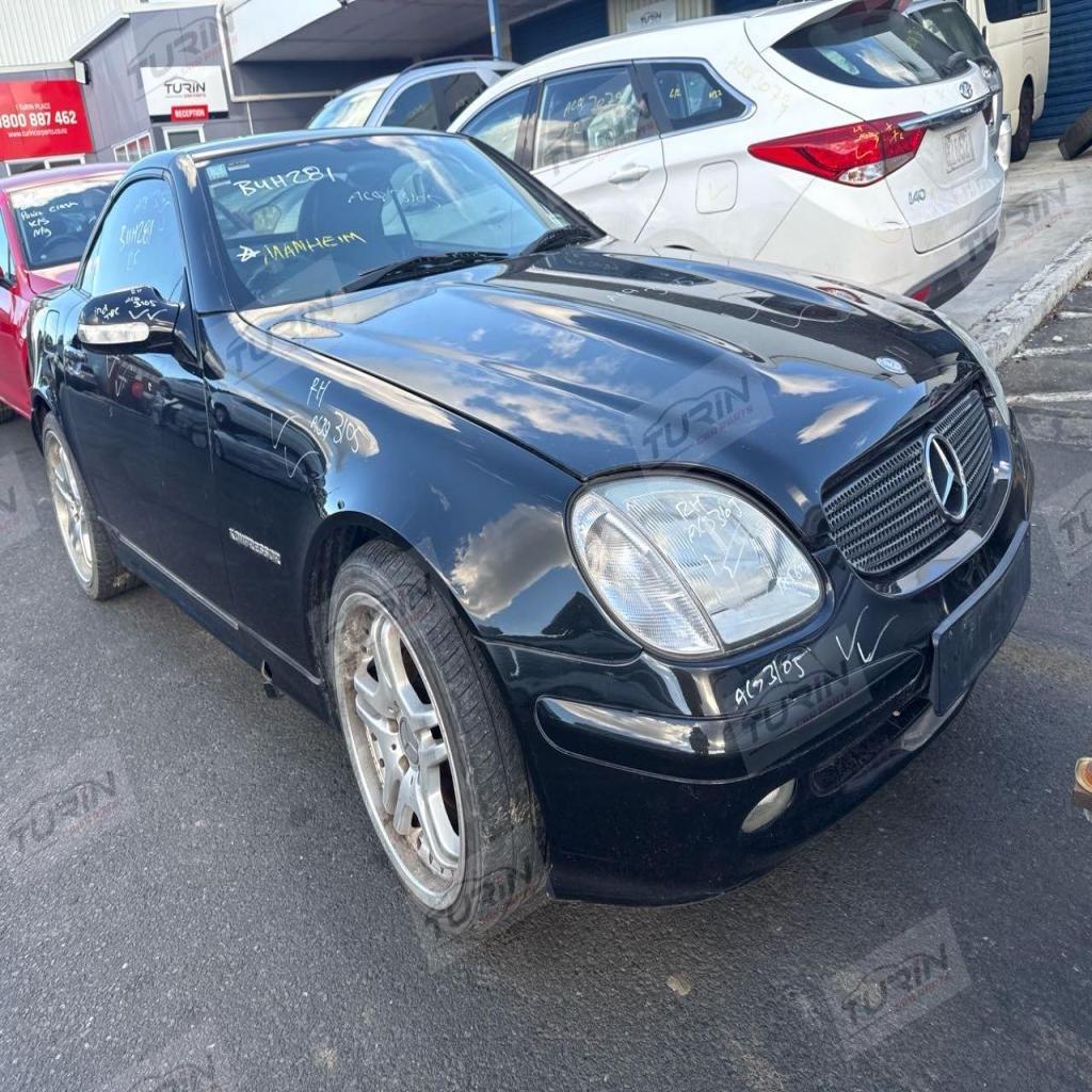 2004 Mercedes-Benz SLK